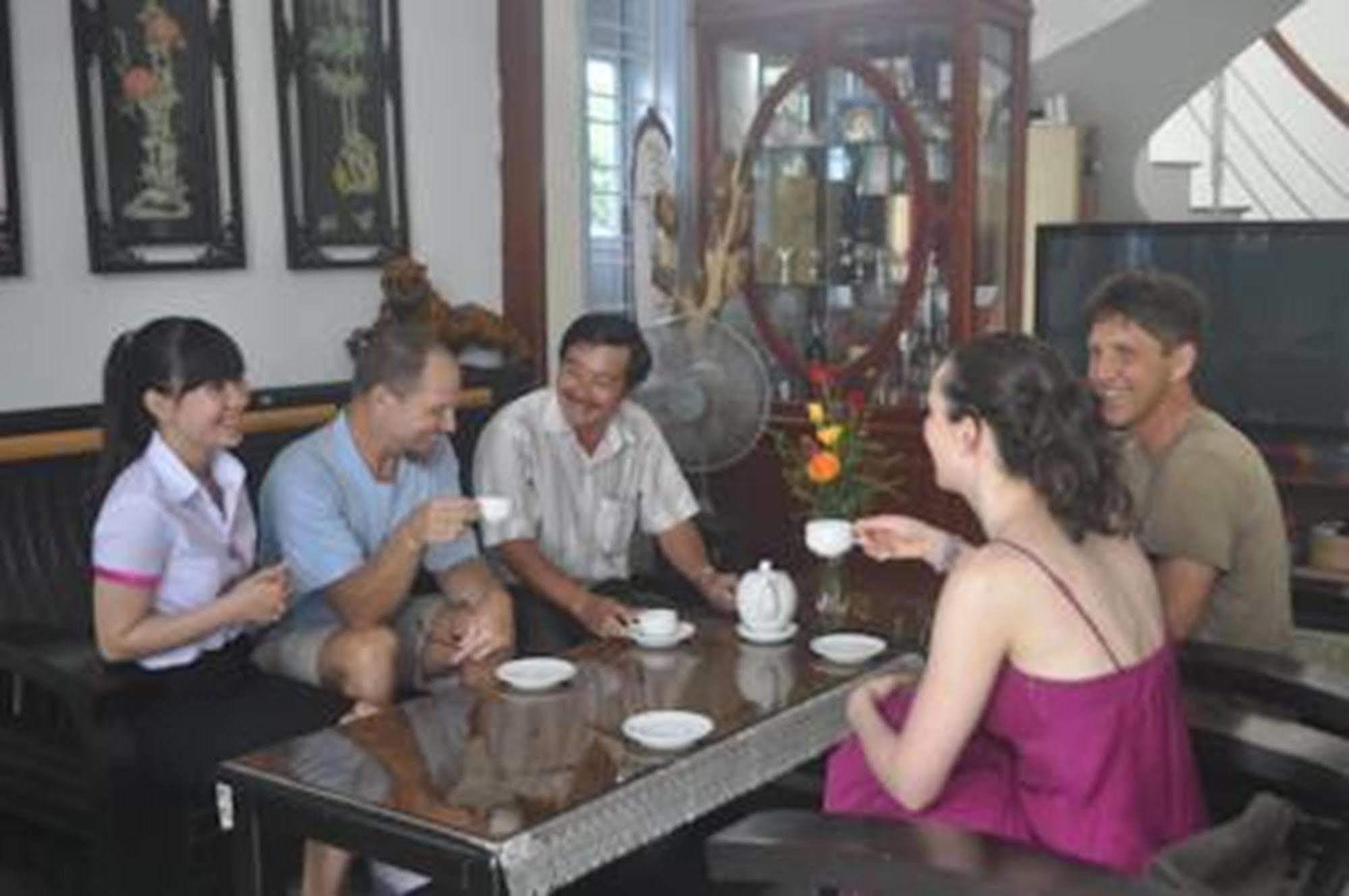 Areca Homestay Хойан Экстерьер фото